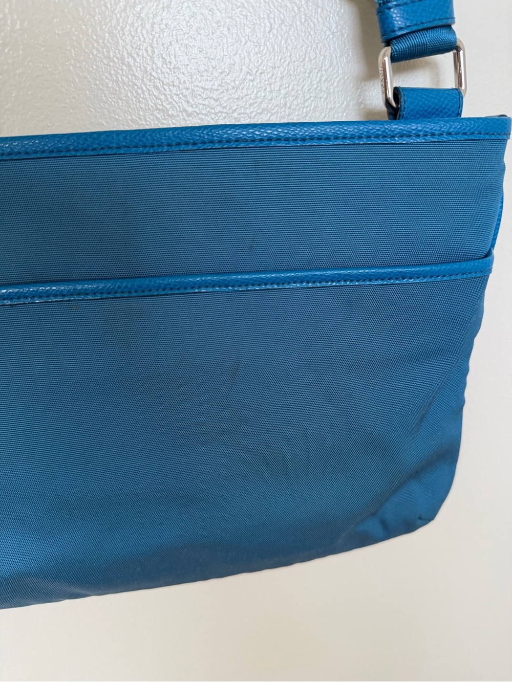 COACH Blue Nylon Crossbody Bag Messenger Shoulder Bag Leather Trim Zip Top - Picture 7 of 14